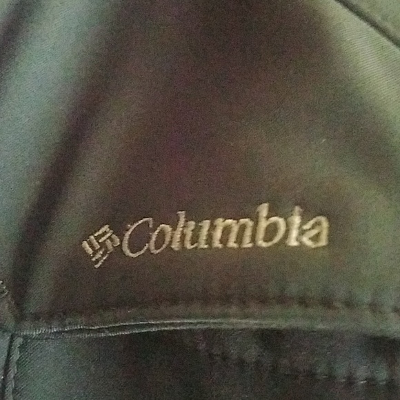 Like new youth Columbia Jacket - Picture 2 of 3
